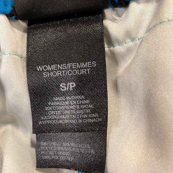 THE North Face Board Shorts Size Small - Picture 6 of 7